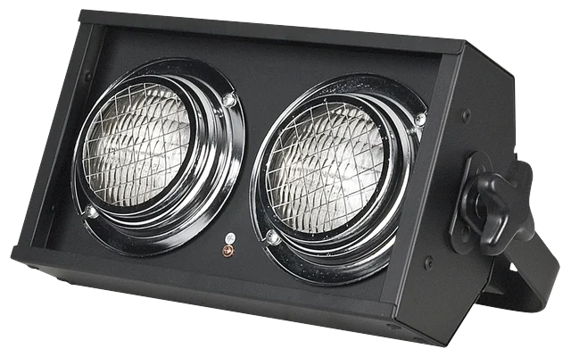 Showtec Stage Blinder 2 DMX